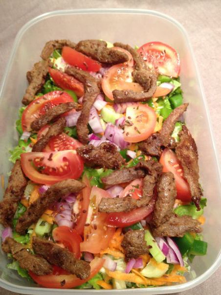 Salata s teletinom, fotografija 3